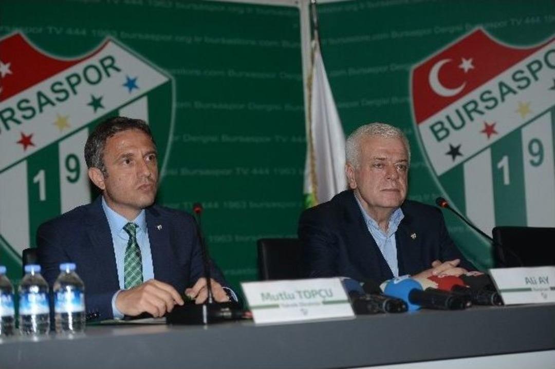 Mutlu Top&ccedil;u İmzayı Attı, Fenerbah&ccedil;e&rsquo;ye G&ouml;zdağı Verdi