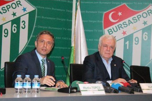 Bursaspor Mutlu Topçu Ile Sözleşme Imzaladı