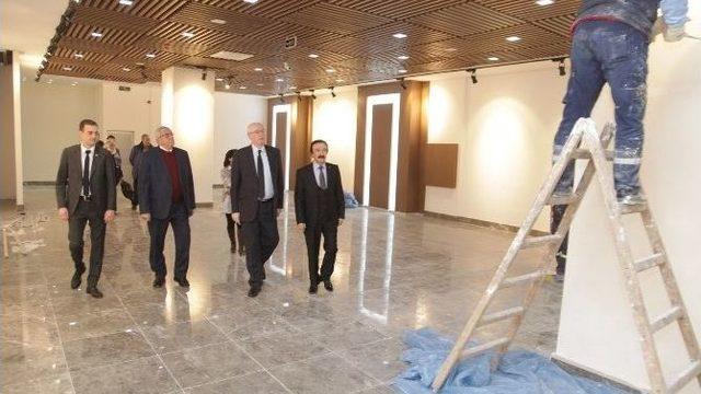 Sanat Galerisi Tam Not Aldı