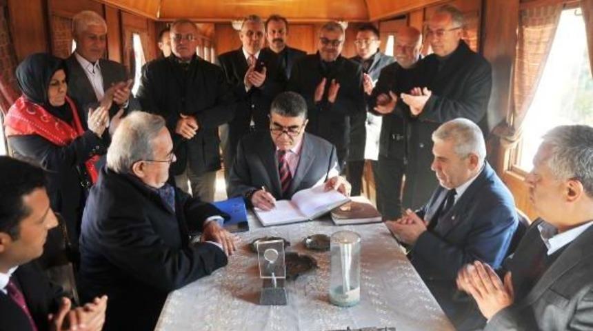 İn&ouml;n&uuml;- Churchill G&ouml;r&uuml;şmesi 74'&uuml;nc&uuml; Yılında Anıldı