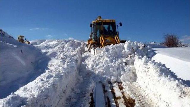 Diyarbakır'da 155 Köy Yolu Açıldı