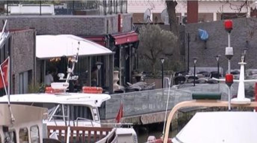 &Uuml;nl&uuml; Restoranda Silahlı Saldırı: 1 &Ouml;l&uuml;, 2 Yaralı