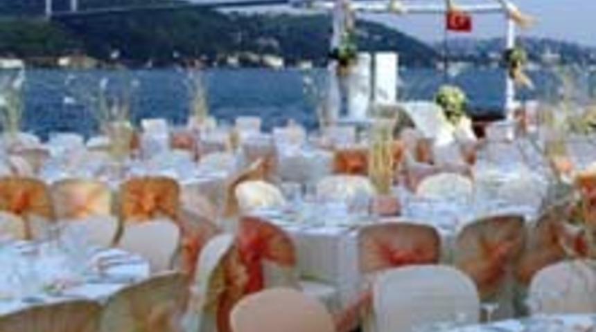 D&uuml;ğ&uuml;n ve Toplantı İ&ccedil;in Yeni Mekan; Portaxe Shine