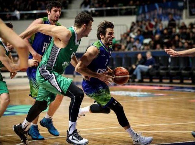 Tofaş - Darüşşafaka Doğuş: 83-66