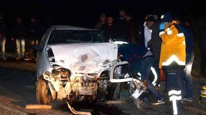 Denizli&rsquo;de Trafik Kazası: 1 &Ouml;l&uuml;, 1 Yaralı