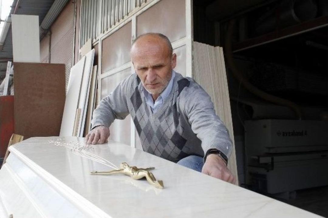 Sekt&ouml;rdeki Eksiği G&ouml;ren Marangoz, &Ouml;l&uuml;ye Yaptığı Yatırımla D&uuml;nyaya A&ccedil;ıldı