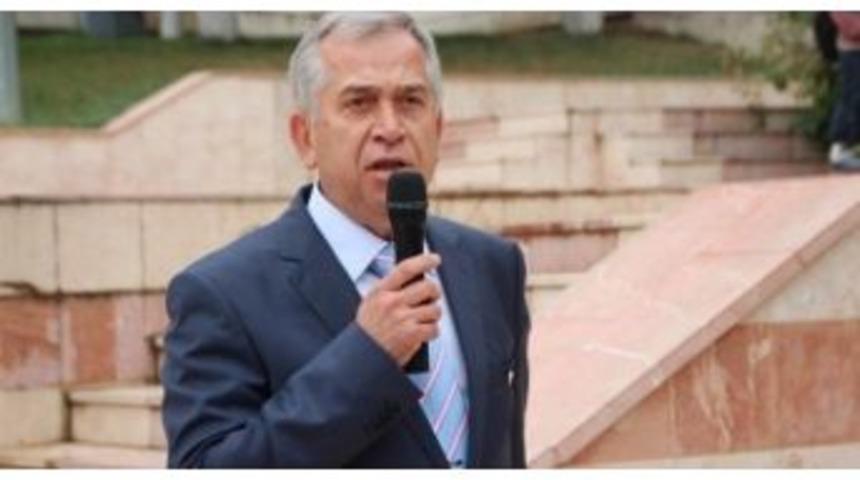 K&ouml;se&rsquo;den Prof. Dr. Muammer Aksoy&rsquo;u Anma Mesajı