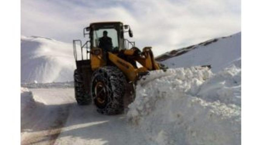 Siirt’te 45 Köy Yolu Ulaşıma Kapandı