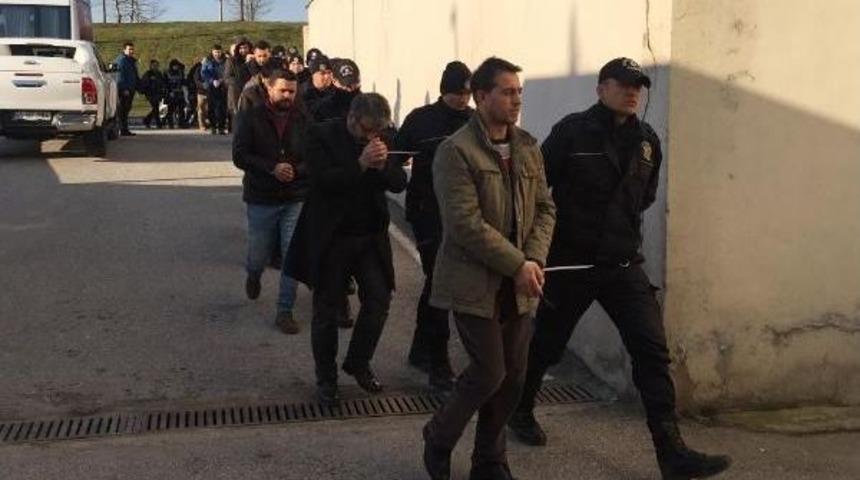 Sakarya'da Fet&ouml; Soruşturmasında 16 Kişi Adliyeye Sevk Edildi