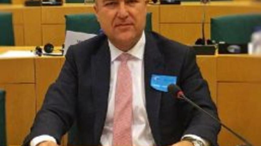 Avrupa Parlamentosu'nda Suriyeli &Ccedil;ocuklar I&ccedil;in &Ccedil;ağrıda Bulundu