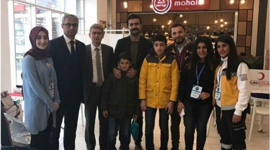 Att-der Bir G&uuml;nde 68 &Uuml;nite Kan Topladı