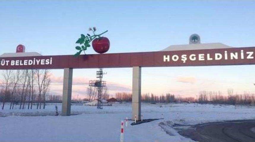 Domates Simgesine Silahlı Saldırı