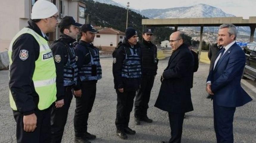 Vali Demirtaş, Pozantı Emniyeti&rsquo;ni Ziyaret Etti