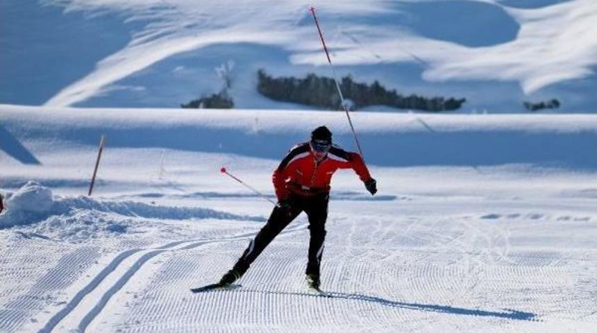 Eyof 2017 Kar Sporları Direkt&ouml;r&uuml; Kıyıcı: Eyof, T&uuml;rkiye I&ccedil;in &Uuml;st Seviyeye &Ccedil;ıkma Fırsatı