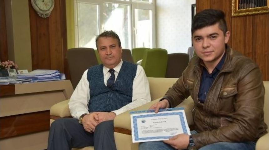 Başkan &Ccedil;er&ccedil;i Kahraman Askeri Ağırladı