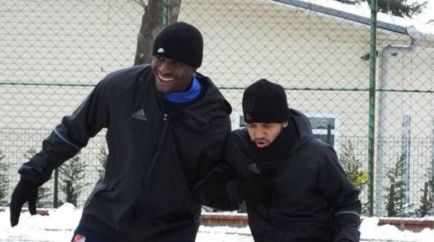 Elazığspor, Mini Kampla G&uuml;&ccedil; Depolayacak