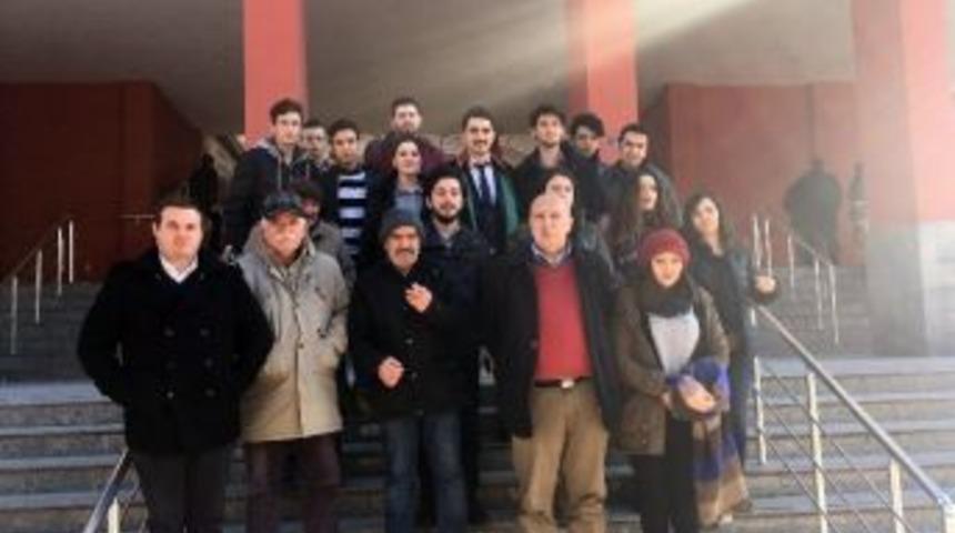 Kocaeli&rsquo;de Cumhurbaşkanına Hakaret Davası Ertelendi