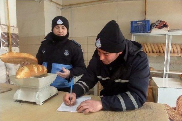 Bozüyük Belediyesi Zabıta Ekiplerinden Fırınlarda Gramaj Denetimi