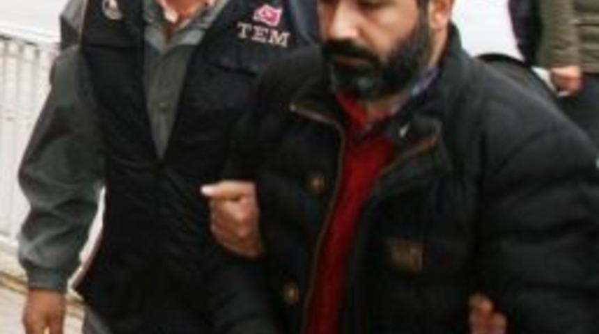 Ter&ouml;r &Ouml;rg&uuml;t&uuml; Davasından Hapis Kararı &Ccedil;ıktı