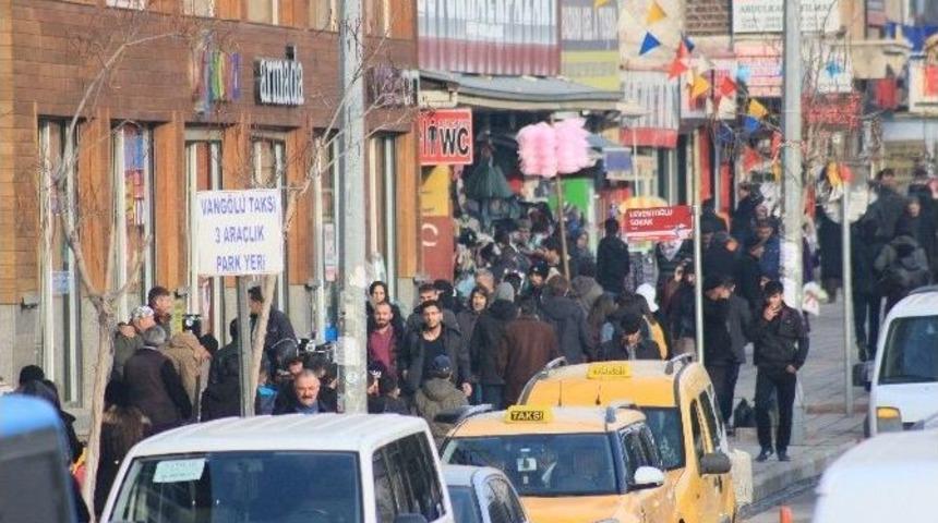 Van&rsquo;da Erkek N&uuml;fusu Kadın N&uuml;fusundan Daha Fazla