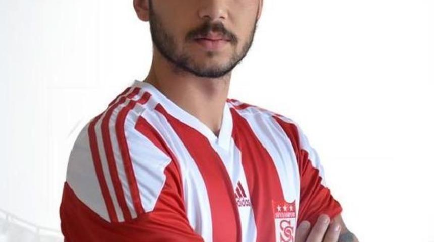 Altınordu Beykan'ı Bursaspor'a Kaptırdı