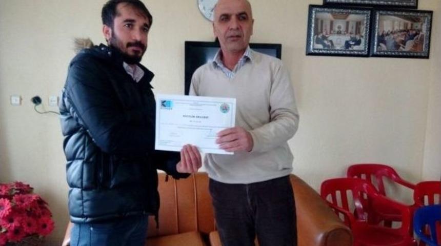 Darge&ccedil;it&rsquo;te Girişimcilik Belgesi Dağıtıldı