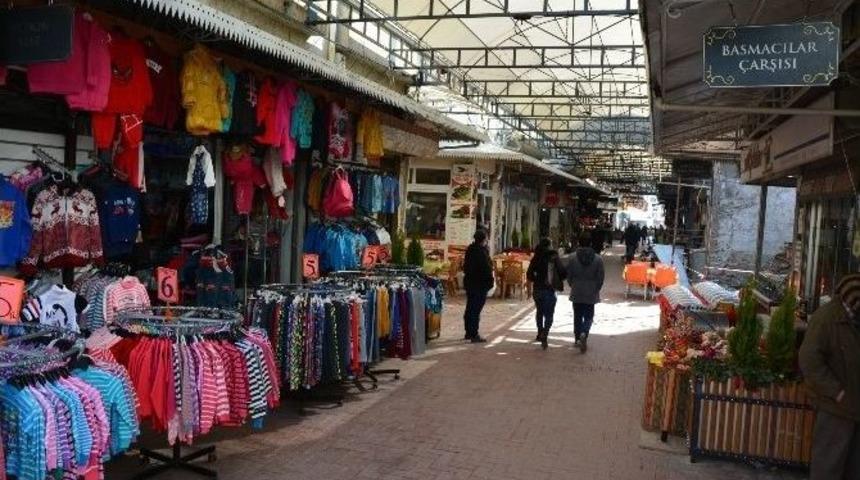 S&ouml;ke&rsquo;de Hırsızlar &Ccedil;arşıya Dadandı