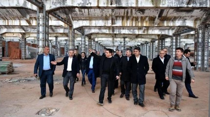 T&uuml;t&uuml;nc&uuml;: &rsquo;dokuma, Meclisin Şeref Madalyası&rsquo;