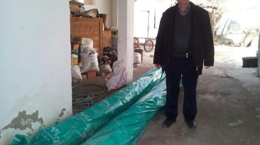 Osmancalı&rsquo;da &Ccedil;ilek &Uuml;reticisine B&uuml;y&uuml;k Destek