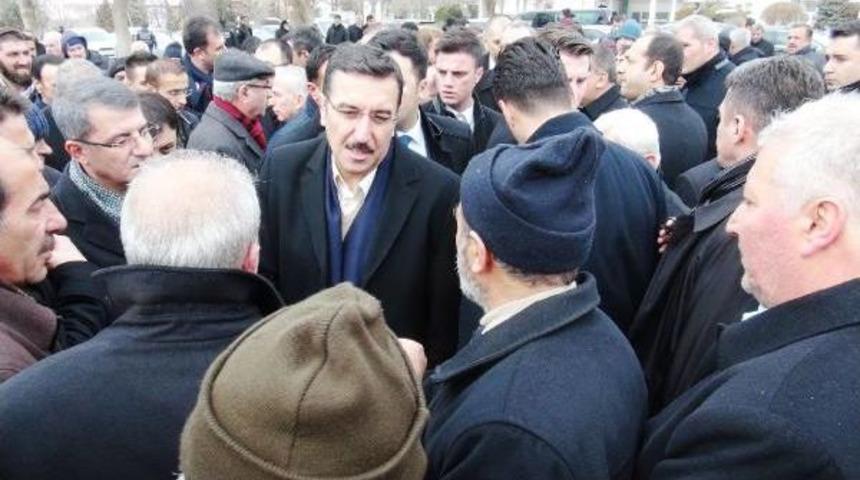 Bakan T&uuml;fenkci&rsquo;Nin Acı G&uuml;n&uuml;