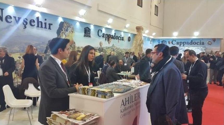 Emıtt Fuarında Niğde El Halıları Sergilendi