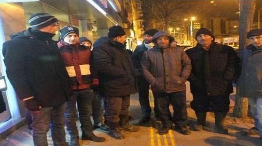 Toki'den Ev I&ccedil;in 3 G&uuml;nd&uuml;r Banka &Ouml;n&uuml;nde Bekliyorlar