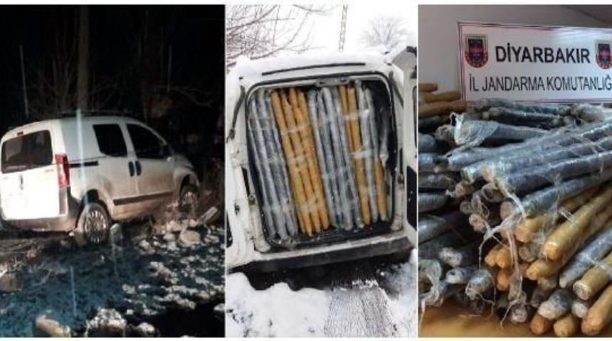 Diyarbakır'da, Kaza Yapan Ara&ccedil;ta 416 Kilo Esrar