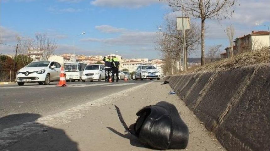 Ticari Aracın &Ccedil;arptığı Kadın &Ouml;ld&uuml;