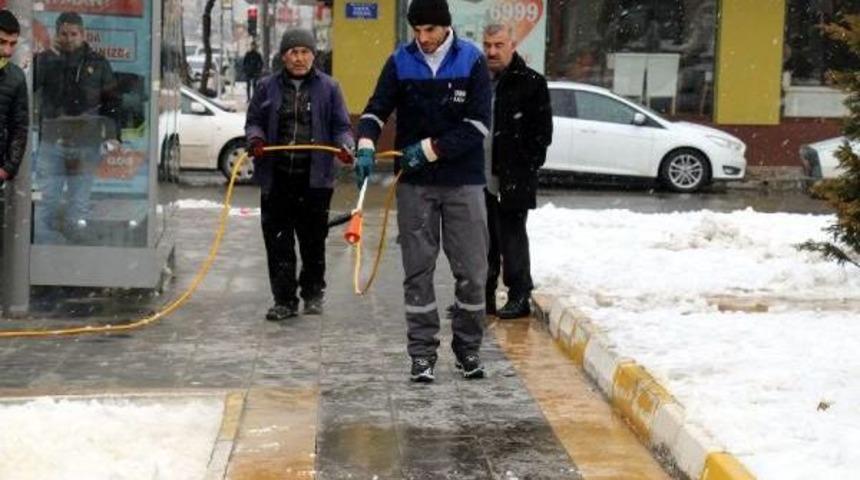 Bing&ouml;l'de 278 K&ouml;y Yolu Ulaşıma Kapandı