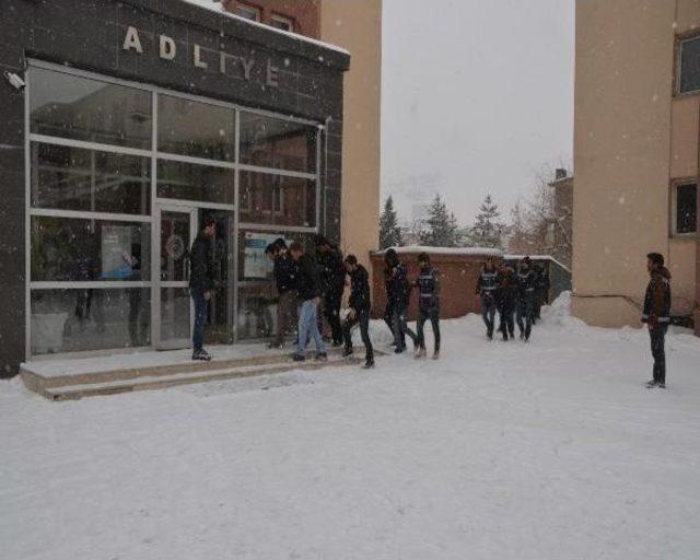 Hakkari,van Ve Bitlis te Pkk nın Finans Kaynağı Uyuşturucuya Operasyon 1