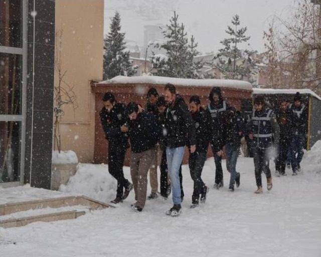 Hakkari,van Ve Bitlis te Pkk nın Finans Kaynağı Uyuşturucuya Operasyon 3