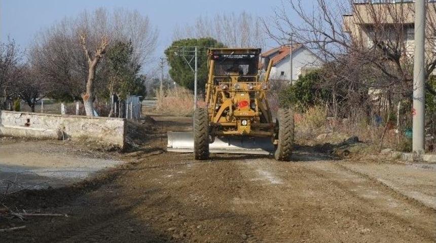 Avşar Ve Irlamaz&rsquo;ın Yolları Bakımdan Ge&ccedil;irildi