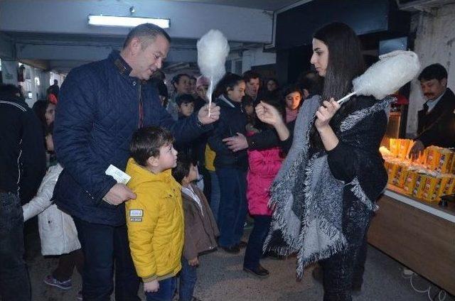 Kuşadası Belediyesi’nde Yarıyıl Çocuk Şenliği