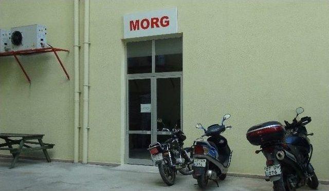 Devlet Hastanesinde Morgda Cesetle Özçekim Soruşturması