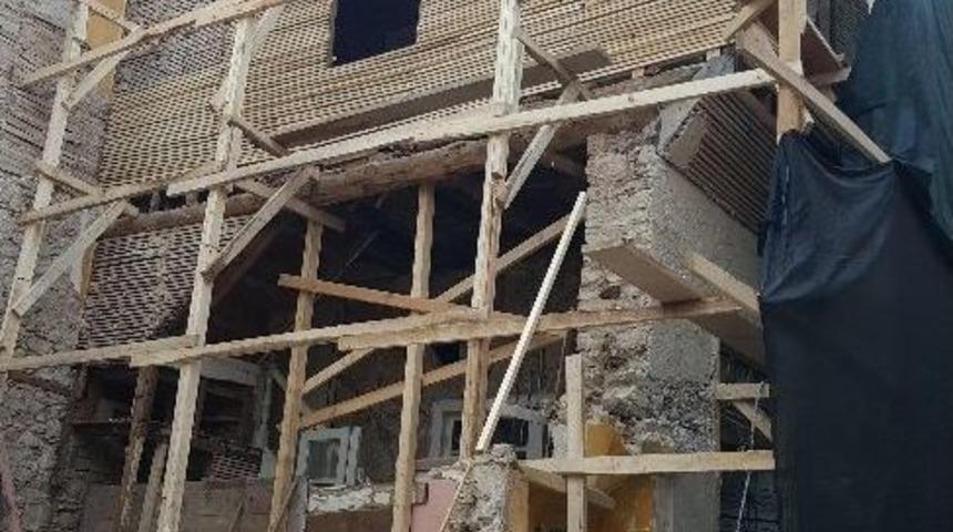 Kuşadası&rsquo;nda Yeni K&uuml;lt&uuml;rel Rotalar İ&ccedil;in Restorasyon &Ccedil;alışmaları Başladı