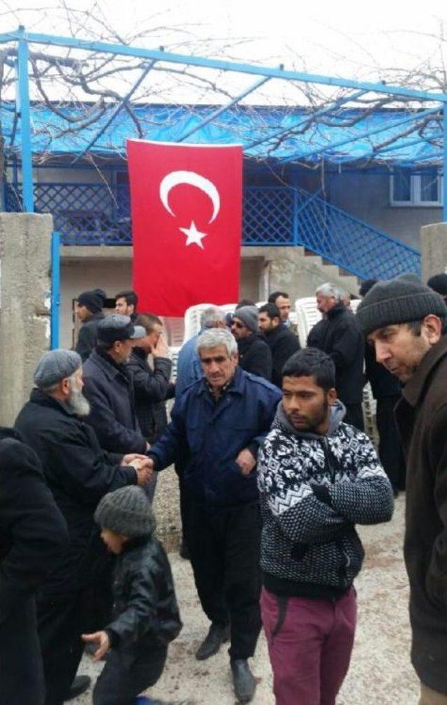 Kayseri Şehidinin Annesi Oğlunun Yanına Defnedildi