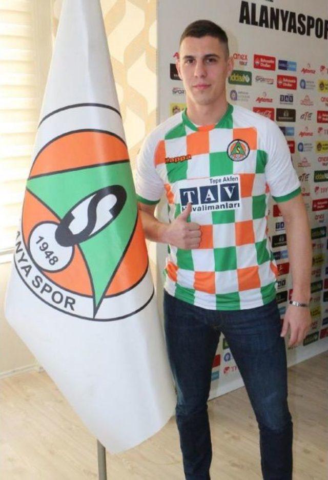 Fernandes Ile Lazic Aytemiz Alanyaspor'da