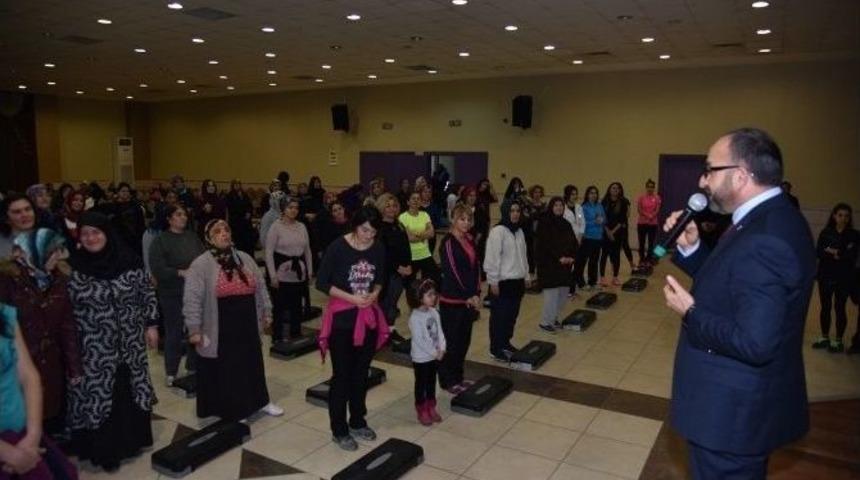 Kartepe&rsquo;de Kadınlara Y&ouml;nelik Fiziksel Yaşam Etkinliği