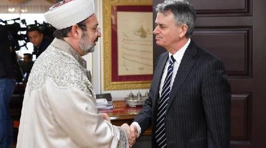 Kanada B&uuml;y&uuml;kel&ccedil;isi Christopher John Cooter, Diyanet İşleri Başkanı Mehmet G&ouml;rmez'i Ziyaret Etti
