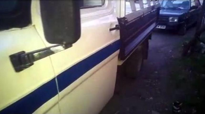 &Ccedil;aldığı Kamyoneti Boyarken Yakalandı