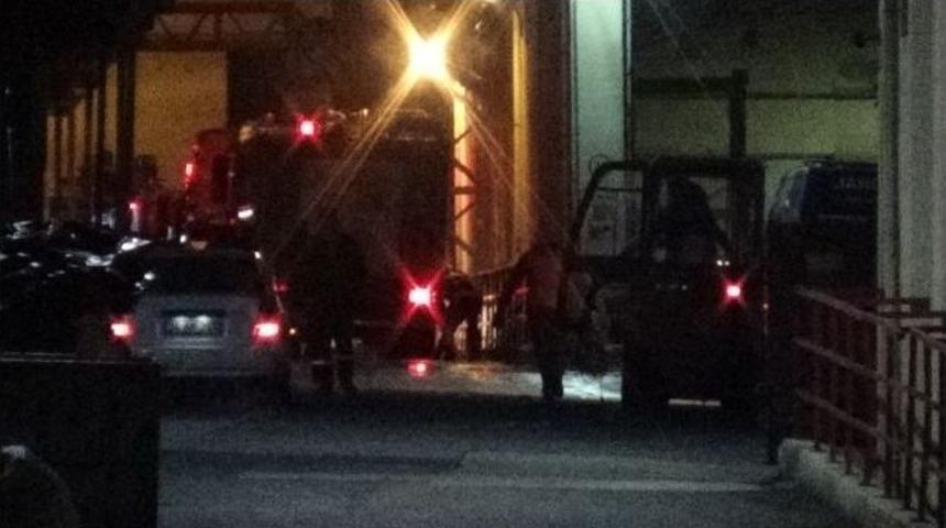 Kınalı&rsquo;da Fabrika Yangını