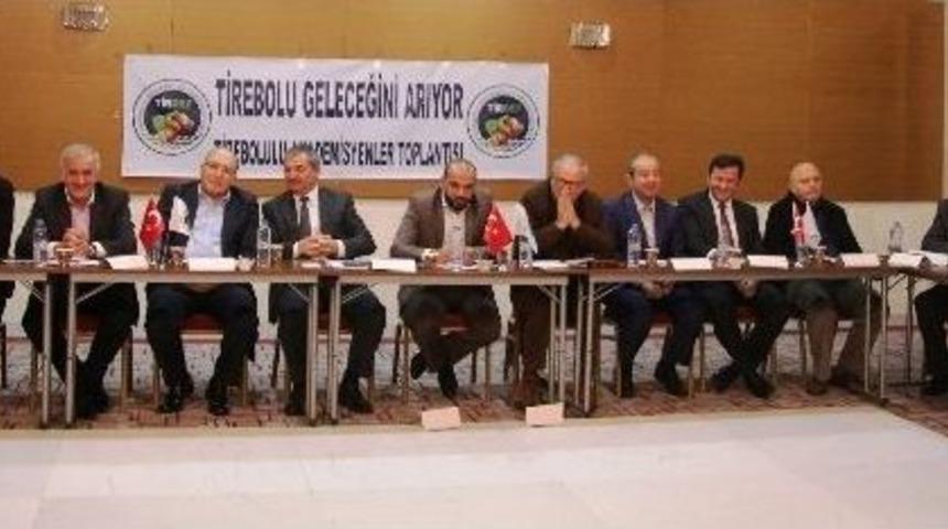 Tirdef Tirebolulu Akademisyenleri Bir Araya Getirdi