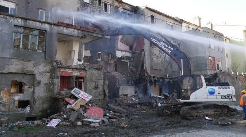 Başkan Hasan Akgün: “ya Riskli Binaları Yıkacağız Ya Da Yüz Binlerce Mezar Kazacağız”