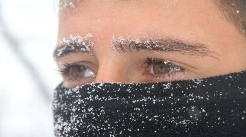 Ardahan’a Kar Geri Döndü